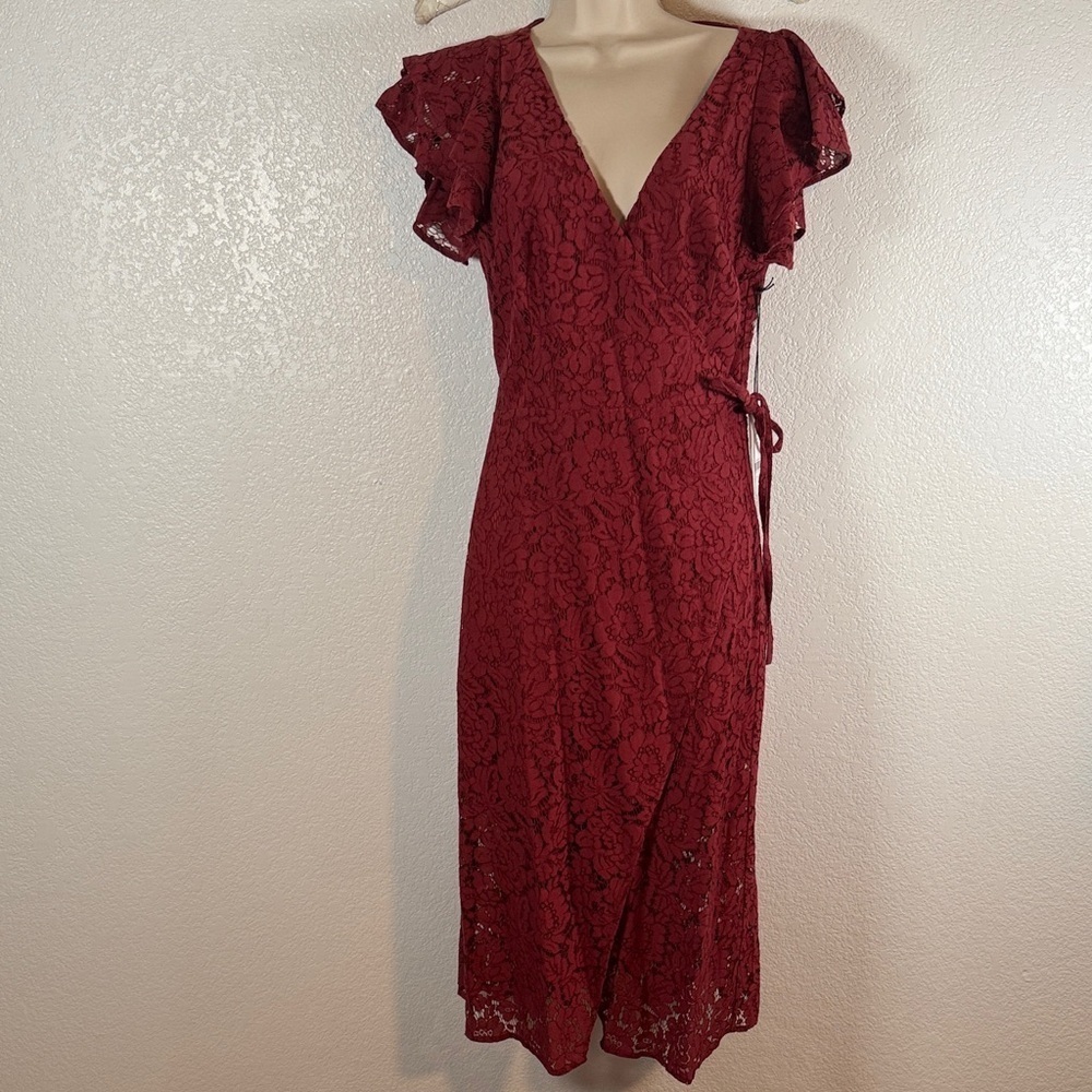Ali & Jay Laces and Paper Flowers Red Wrap Dress Size Medium NWT